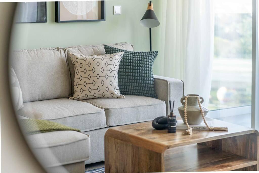 Dayf-alfa 1-bedroom For 4 Pax, Prime Location Near Zaabeel Park And Max Metro