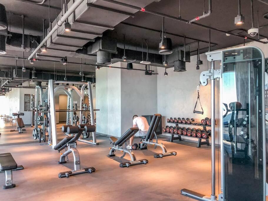 Dayf-alfa 1-bedroom For 4 Pax, Prime Location Near Zaabeel Park And Max Metro